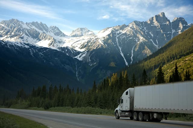 Protecting Your Shipments with Comprehensive Insurance Coverage